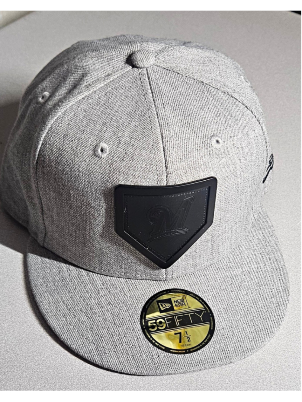 New Era 59FIFTY Milwaukee Brewers MLB Fitted Cap Hat Gray/Black Men 7 1/2